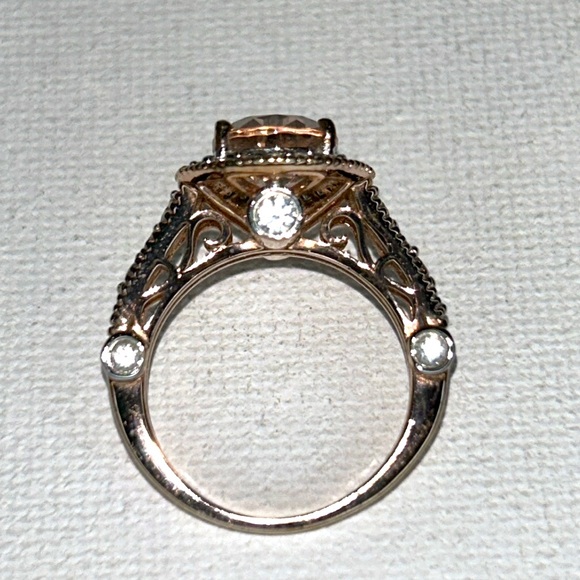 Genuine 2.5 Kt Peach Morganite White Zircon Engagement Wedding Dinner 925 Ring - Picture 8 of 14